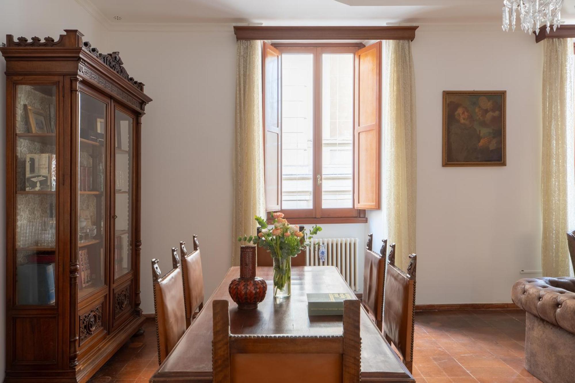 Iflat Elegant 3 Bedroom Near The Pantheon *